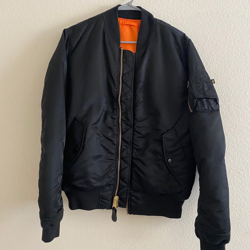 Alpha Industries Size Medium Black Bomber Jacket
